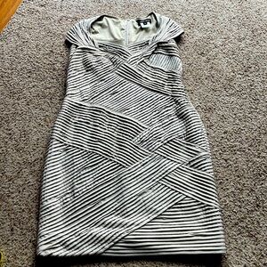 Tadashi Shoji gold coloured dress size XL